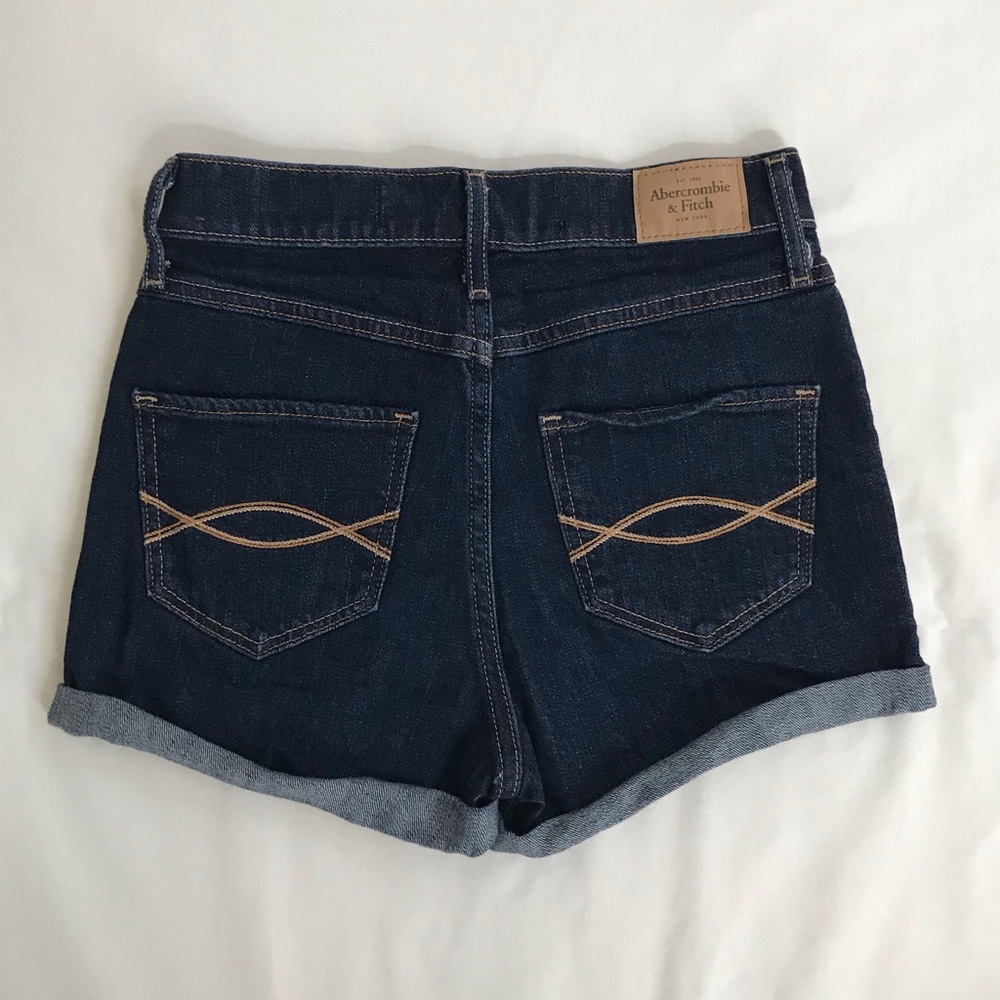 A&F High Rise Denim Shorts - Picture 3 of 3